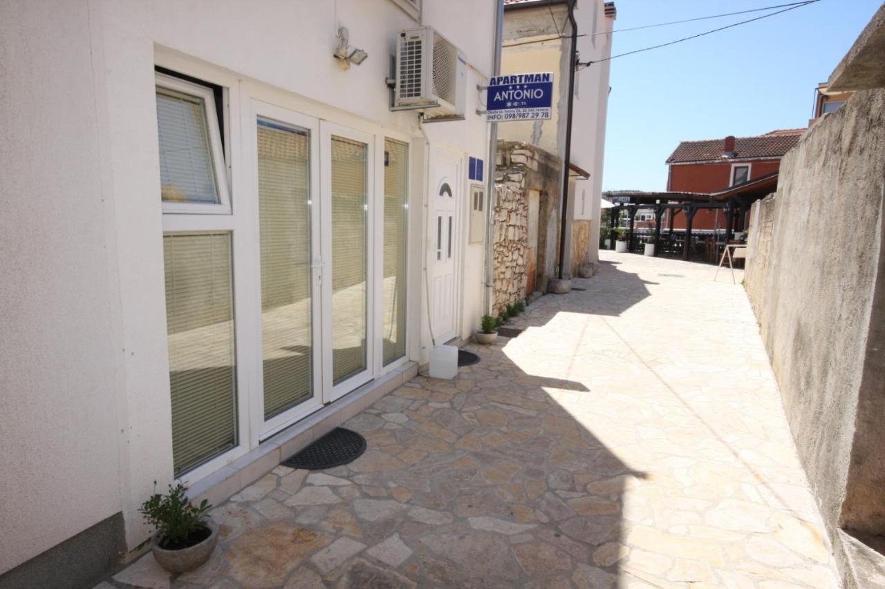 Apartment Antonio Jezera Exterior photo